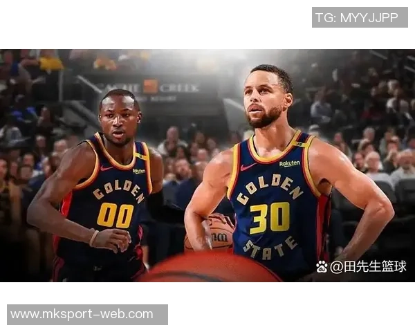 巴特勒谈持球失误问题库里追梦可自由发挥而库明加与TJD需谨慎 巴特勒谈持球失误问题库里追梦可自由发挥而库明加与TJD需谨慎