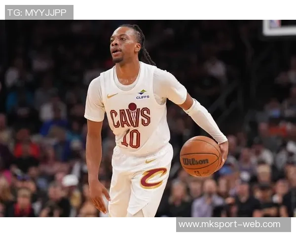 巴特勒伤后坚强微笑令人动容让我想起科比断跟腱后仍能罚球的传奇时刻